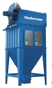 Dust collector with bag filters and compressed air MJB